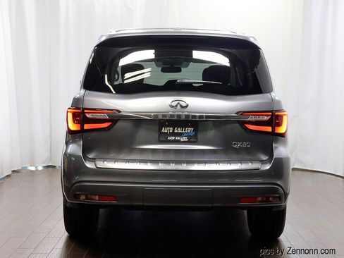 Used 2018 INFINITI QX80 4WD w/ Driver Assistance Package image 6