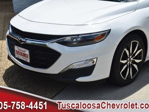 Used 2025 Chevrolet Malibu RS FWD image 37