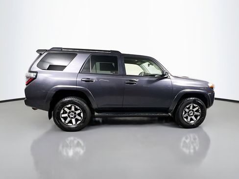 Used 2021 Toyota 4Runner TRD Off-Road AWD/4WD image 3