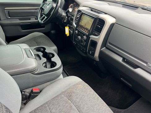 Used 2017 RAM 2500 Big Horn image 15