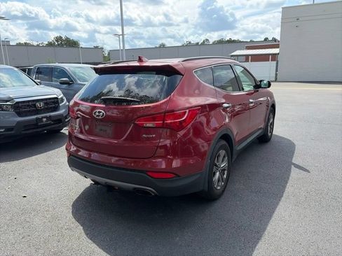 Used 2016 Hyundai Santa Fe Sport w/ Option Group 02 FWD image 5