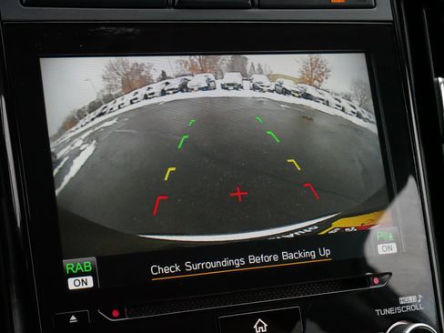 Used 2022 Subaru Ascent Premium w/ Convenience Package image 31