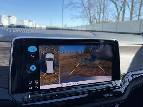 New 2026 Volkswagen Atlas SEL Premium R-Line image 47