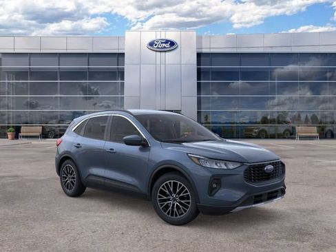 New 2024 Ford Escape SE FWD image 7