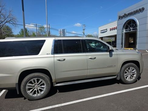 Used 2015 GMC Yukon XL SLT w/ Open Road Package image 13