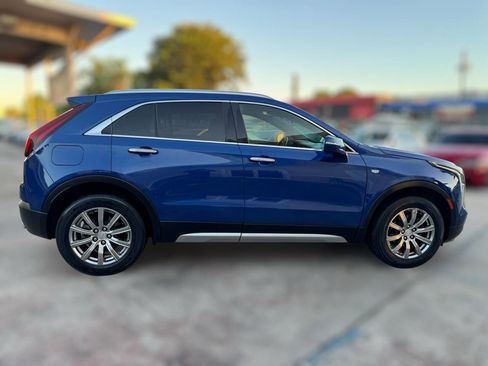 Used 2021 Cadillac XT4 Premium Luxury image 12