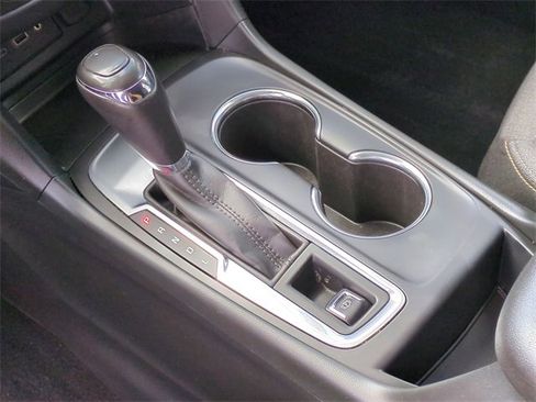 Certified 2019 Chevrolet Equinox LT image 16