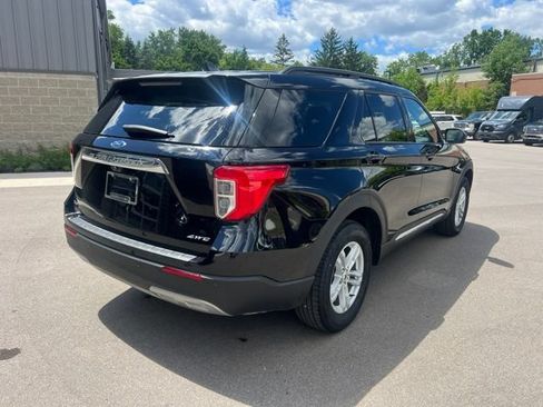 Used 2023 Ford Explorer XLT w/ Equipment Group 202A AWD/4WD image 5