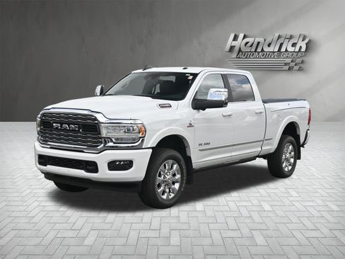Used 2024 RAM 2500 Limited AWD/4WD image 5