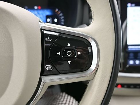 Used 2023 Volvo S60 B5 Core w/ Climate Package FWD image 23