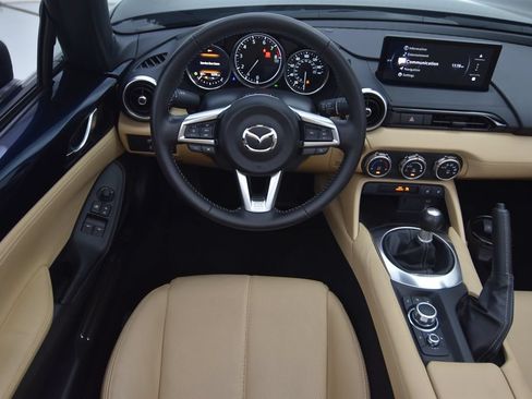 Certified 2025 MAZDA MX-5 Miata Grand Touring RWD image 29