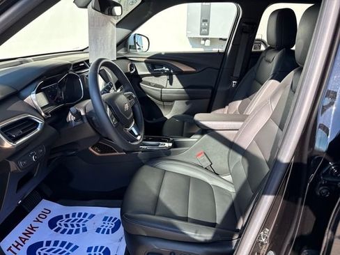 Used 2023 Chevrolet TrailBlazer ACTIV image 8