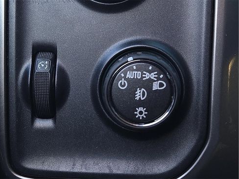 Used 2015 Chevrolet Silverado 1500 LT w/ All Star Edition image 15