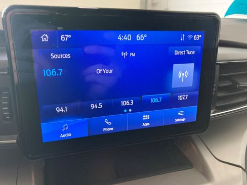 Used 2023 Ford Explorer XLT w/ Equipment Group 202A AWD/4WD image 25