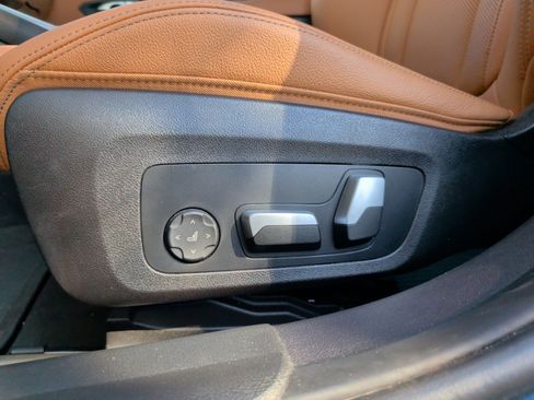 Certified 2023 BMW 330i Sedan w/ Driving Assistance Package image 27