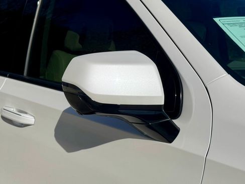 Used 2022 Cadillac Escalade Sport Platinum w/ LPO, ONYX Package image 96