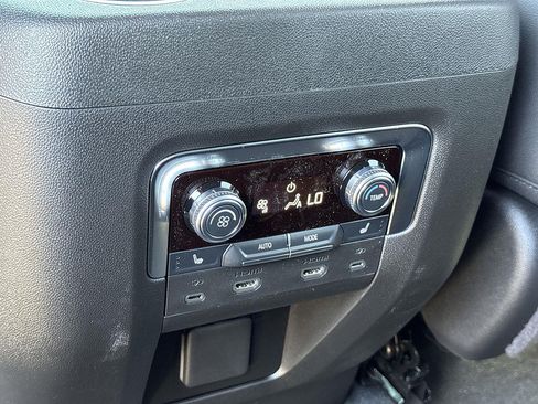 New 2026 GMC Yukon XL Elevation w/ Elevation Premium Package AWD/4WD image 27