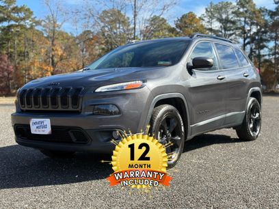 Used 2016 Jeep Cherokee Latitude w/ Cold Weather Group