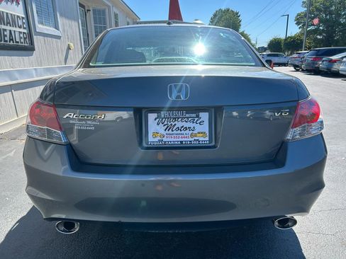 Used 2010 Honda Accord EX-L image 6