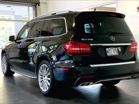 Used 2019 Mercedes-Benz GLS 550 4MATIC w/ Accessory Chrome Package image 5