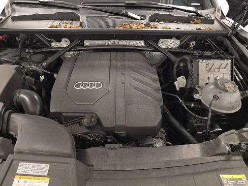 Used 2023 Audi Q5 2.0T Premium w/ Convenience Package image 17