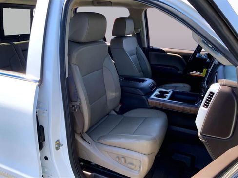 Used 2019 GMC Sierra 2500 SLT AWD/4WD image 9