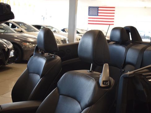 Used 2013 Lexus IS 350C Base 2dr Convertible w/ Luxury Pkg image 57