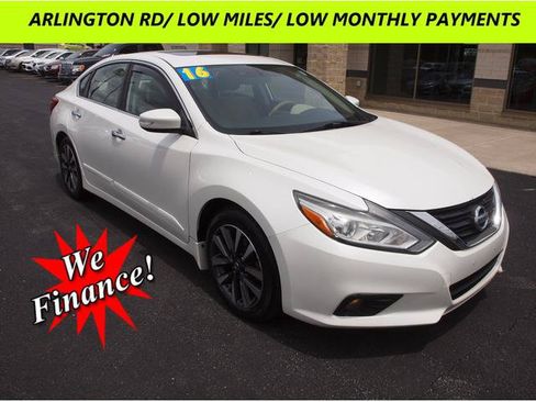 Used 2016 Nissan Altima 2.5 SV w/ Convenience Package FWD image 1
