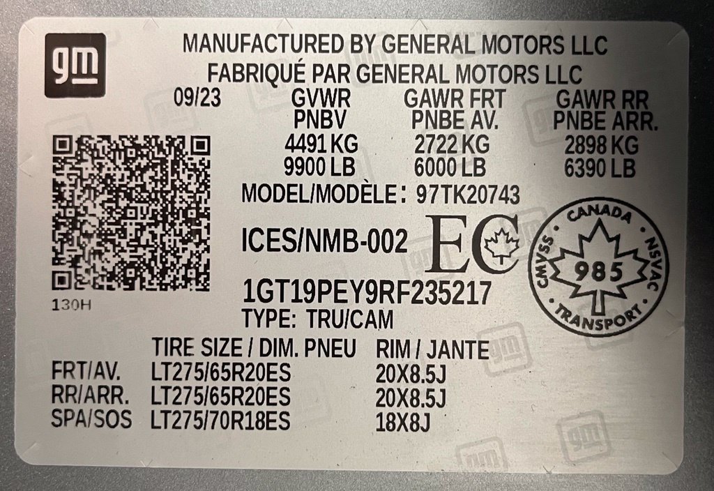 Used 2024 GMC Sierra 2500 AT4 w/ AT4 Preferred Package AWD/4WD image 60