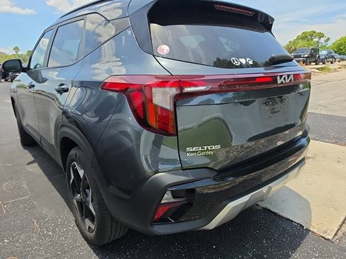 Certified 2025 Kia Seltos S FWD image 14