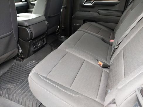 Used 2024 Chevrolet Silverado 1500 LT AWD/4WD image 33