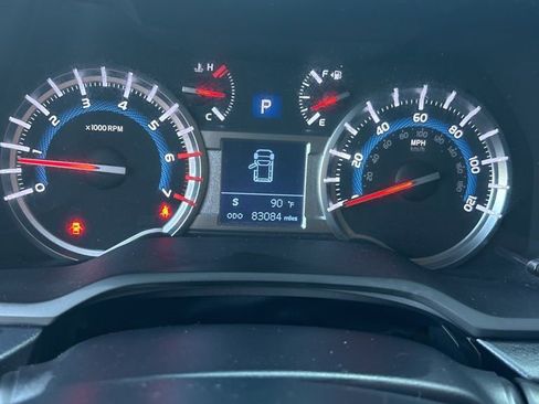 Used 2019 Toyota 4Runner TRD Off-Road Premium image 8