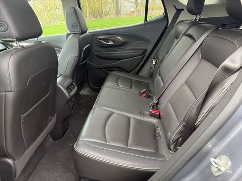 Used 2018 GMC Terrain Denali w/ Advanced Safety Package AWD/4WD image 7