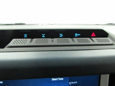 New 2026 Ford Bronco Heritage Edition AWD/4WD image 25