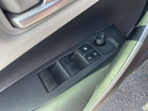Used 2024 Toyota Corolla SE FWD image 12