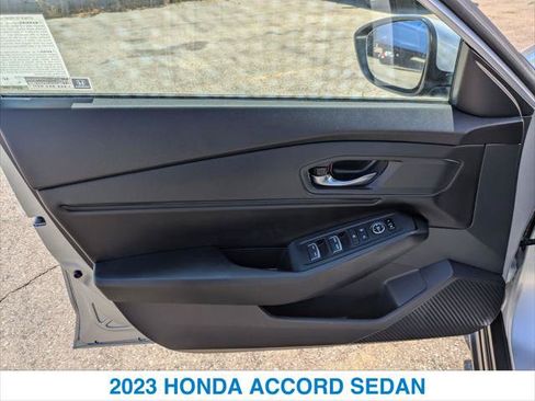 Used 2023 Honda Accord EX image 12
