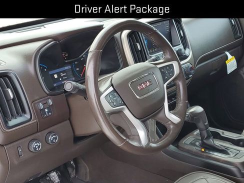 Used 2021 GMC Canyon Denali image 7