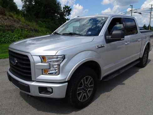 Used 2017 Ford F150 XLT w/ Equipment Group 302A Luxury AWD/4WD image 2