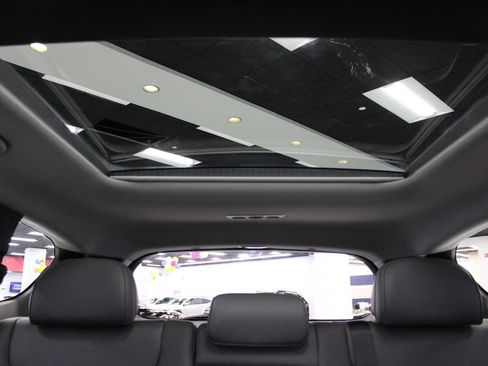 Used 2023 Hyundai Santa Fe SEL w/ Premium Package AWD/4WD image 40