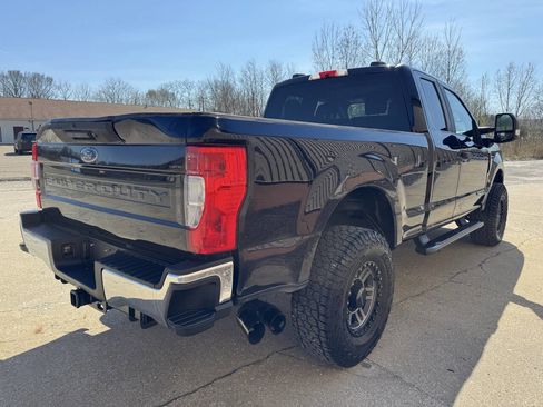 Used 2022 Ford F250 XL w/ STX Appearance Package image 7