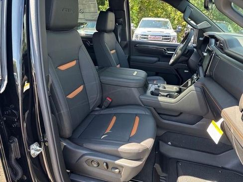 New 2026 GMC Sierra 3500 AT4 w/ AT4 Premium Plus Package AWD/4WD image 28