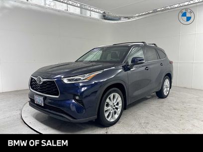 Used 2021 Toyota Highlander Limited