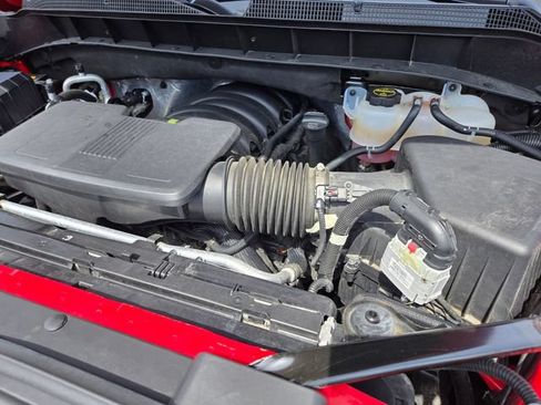 Used 2025 Chevrolet Silverado 1500 LT AWD/4WD image 23