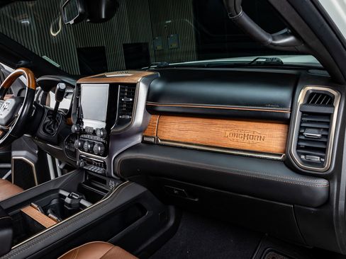 Used 2020 RAM 3500 Limited image 18