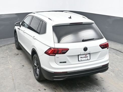 Used 2022 Volkswagen Tiguan SE image 25
