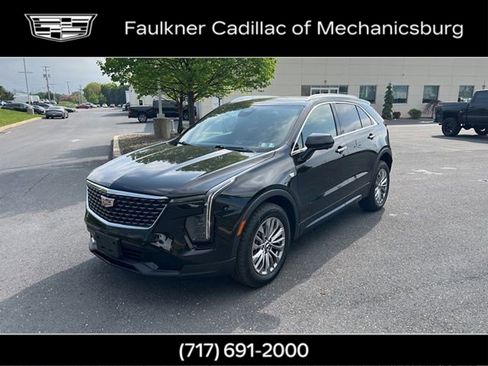 Used 2025 Cadillac XT4 Premium Luxury image 36