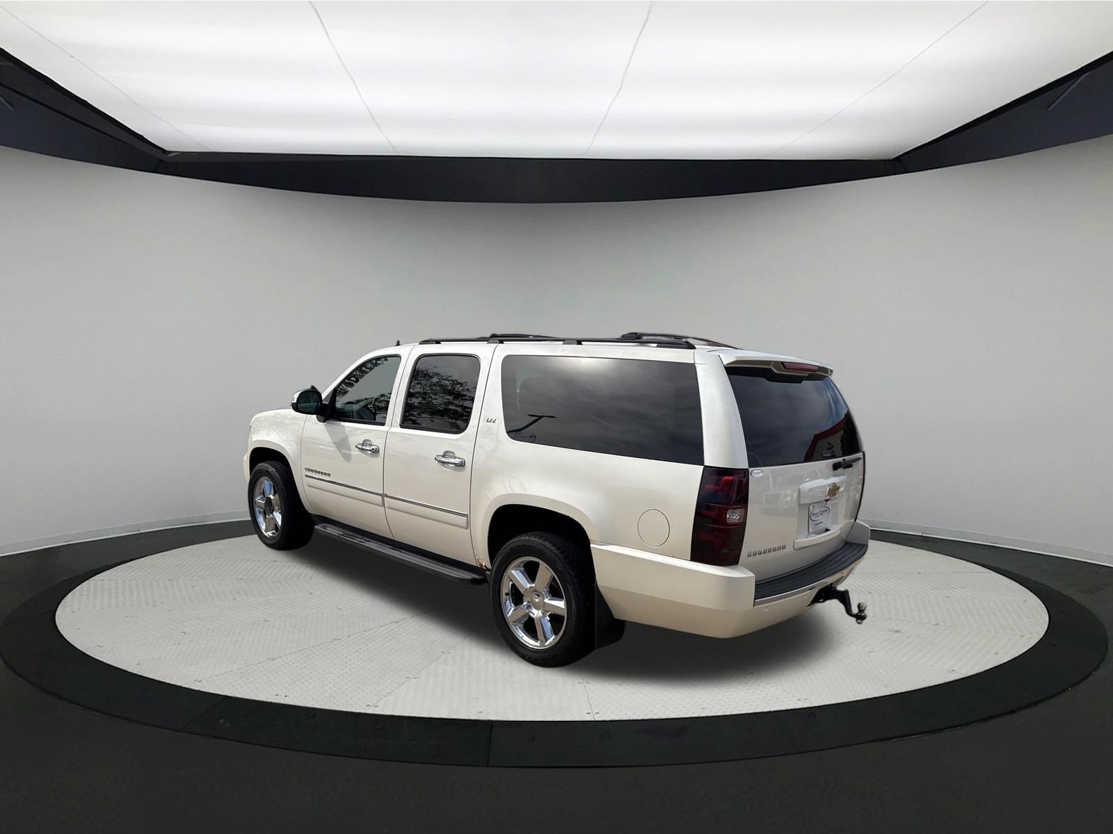 Used 2013 Chevrolet Suburban LTZ AWD/4WD image 5