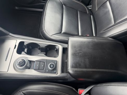 Certified 2021 Ford Explorer XLT AWD/4WD image 15