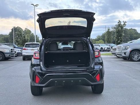 Used 2025 Subaru Crosstrek 2.5i Premium AWD/4WD image 14