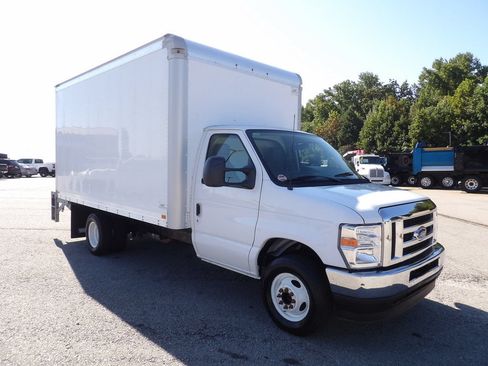 Used 2024 Ford E-350 and Econoline 350 Super Duty w/ Power Windows & Locks Group RWD image 10